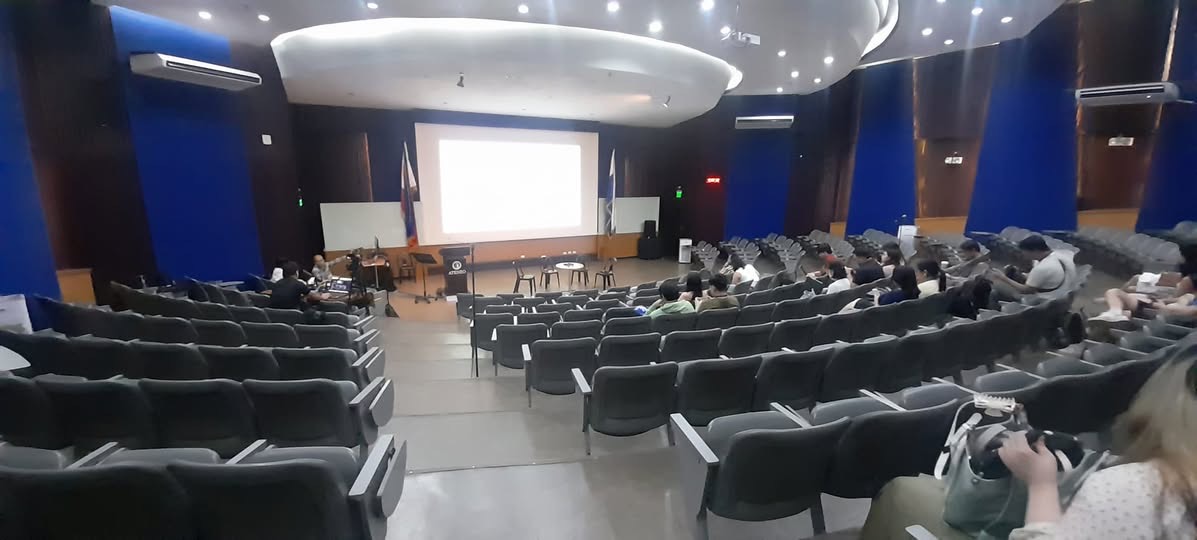 Escaler Hall photo